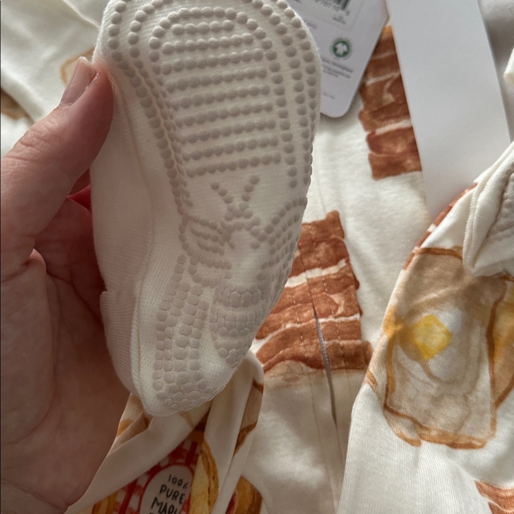 Burt's Bees Baby NWT footie pajamas brunch - Picture 4 of 4